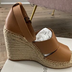 Treasure & Bond Women's Tan Espadrille Sandals